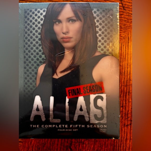 Season 1, 2, 3 & 5 of Alias DVD Video. Missing season 4 not included. - Picture 3 of 6
